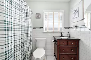 11 Tern Ct, East Islip, NY 11730 - Photo 21