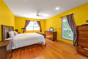21 Laurel Ave, Sea Cliff, NY 11579 - Photo 13