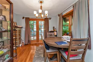 21 Laurel Ave, Sea Cliff, NY 11579 - Photo 5