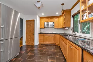 21 Laurel Ave, Sea Cliff, NY 11579 - Photo 7