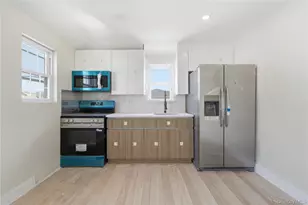 137-08 218th St, Springfield Gardens, NY 11413 - Photo 29