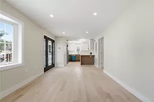137-08 218th St, Springfield Gardens, NY 11413 - Photo 33