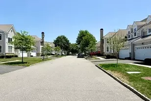 27 Emilie Dr, Center Moriches, NY 11934 - Photo 37