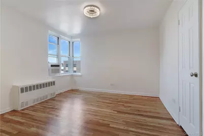 1430 Seagirt Boulevard #6H, Far Rockaway, NY 11691 - Photo 11