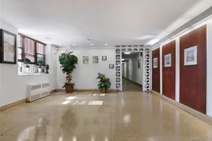 1430 Seagirt Blvd, Far Rockaway, NY 11691 - Photo 17