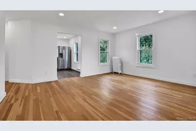 27 Tioronda Avenue Apartment #2, Beacon, NY 12508 - Photo 3