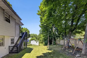 12 Pond Pl, Beacon, NY 12508 - Photo 27