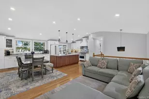 42 W Broadway, Port Jefferson Station, NY 11776 - Photo 7