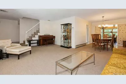 20 Ramsey Road, Great Neck, NY 11023 - Photo 3