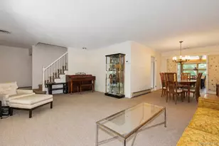 20 Ramsey Rd, Great Neck, NY 11023 - Photo 3
