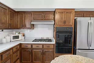 22 Curtis Ln, Yonkers, NY 10710 - Photo 19