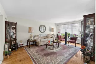 22 Curtis Ln, Yonkers, NY 10710 - Photo 13