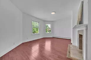 38 Trinity Pl, New Rochelle, NY 10805 - Photo 15