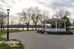 451 Main St, Northport, NY 11768 - Photo 27