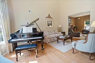 46 Oceanview Blvd, Manorville, NY 11949 - Photo 3