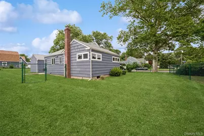 1 Heights Place, Riverhead, NY 11901 - Photo 13