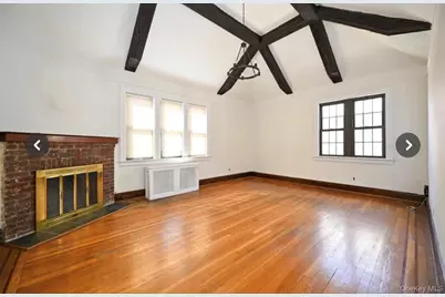 190-15 Crocheron Avenue, Flushing, NY 11358 - Photo 15
