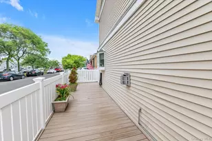 625 W Walnut St, Long Beach, NY 11561 - Photo 23