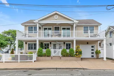 625 W Walnut Street, Long Beach, NY 11561 - Photo 1