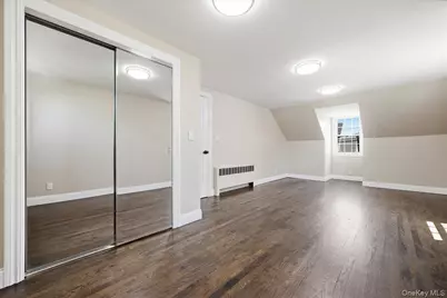 48 Flower Street, Hicksville, NY 11801 - Photo 29