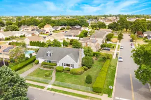 23 Spruce St, Farmingdale, NY 11735 - Photo 31