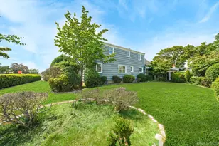 23 Spruce St, Farmingdale, NY 11735 - Photo 5