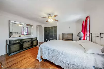 1621 Lurting Avenue, Bronx, NY 10461 - Photo 13