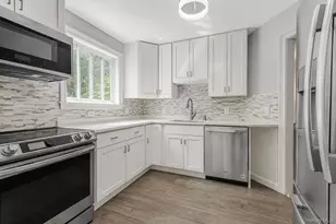 676 Scarsdale Rd, Tuckahoe, NY 10707 - Photo 9