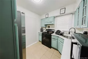 156-18 137th Ave, Jamaica, NY 11434 - Photo 3