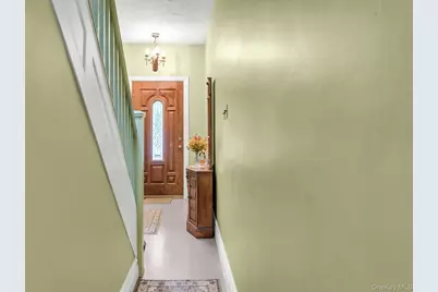 6417 Eliot Avenue, Middle Village, NY 11379 - Photo 5