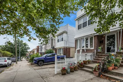 6417 Eliot Avenue, Middle Village, NY 11379 - Photo 3