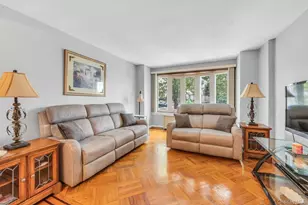 64-17 Eliot Ave, Middle Village, NY 11379 - Photo 7
