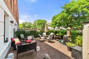 76-08 69th Pl, Glendale, NY 11385 - Photo 15