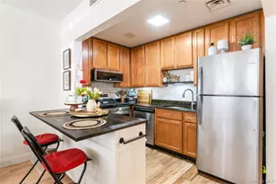 76-08 69th Pl, Glendale, NY 11385 - Photo 5