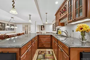 18 Sassafras Cir, Hopewell Junction, NY 12533 - Photo 41
