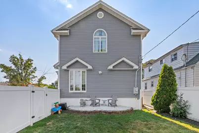 80 Central Boulevard, Merrick, NY 11566 - Photo 29