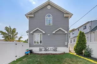 80 Central Blvd, Merrick, NY 11566 - Photo 29