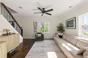 80 Central Blvd, Merrick, NY 11566 - Photo 11