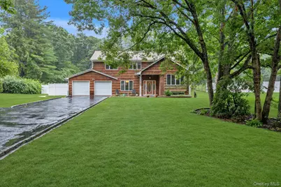 29 Wintergreen Drive, Melville, NY 11747 - Photo 1