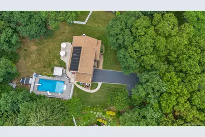 29 Wintergreen Drive, Melville, NY 11747 - Photo 29