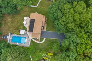 29 Wintergreen Dr, Melville, NY 11747 - Photo 29
