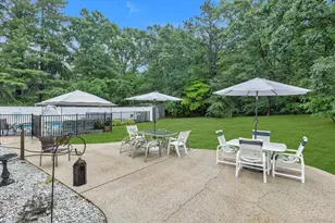 29 Wintergreen Dr, Melville, NY 11747 - Photo 27