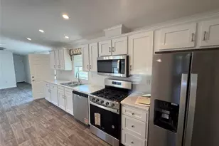 412 4th Ave, Middletown, NY 10940 - Photo 7
