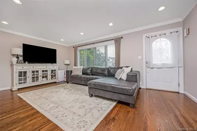 911 Harlane Circle, North Bellmore, NY 11710 - Photo 5