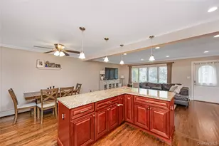 911 Harlane Cir, North Bellmore, NY 11710 - Photo 9