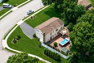 37 Oak Forest Dr, Islandia, NY 11749 - Photo 41