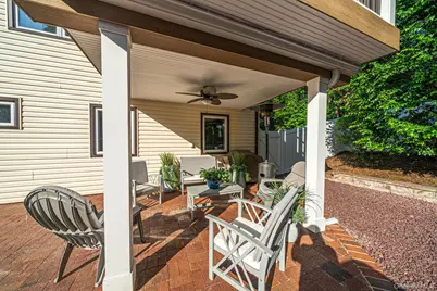 37 Oak Forest Drive, Islandia, NY 11749 - Photo 33