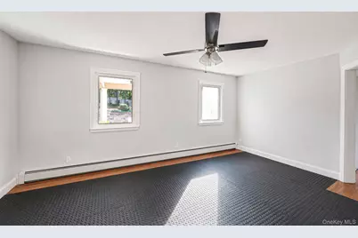 37 Oak Forest Drive, Islandia, NY 11749 - Photo 27