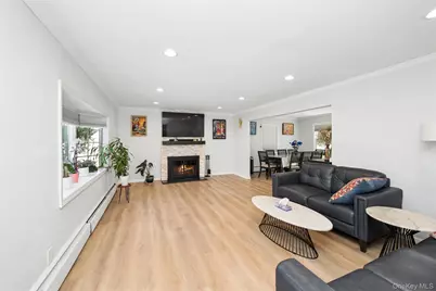 1954 Kirkwood Avenue, Merrick, NY 11566 - Photo 5