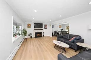 1954 Kirkwood Ave, Merrick, NY 11566 - Photo 5